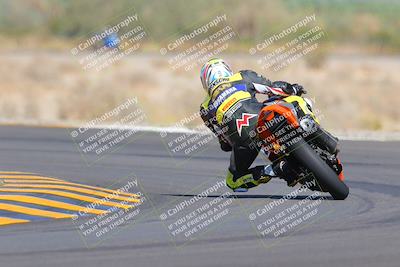 media/Oct-09-2022-SoCal Trackdays (Sun) [[95640aeeb6]]/Turn 14 Backside (1125am)/